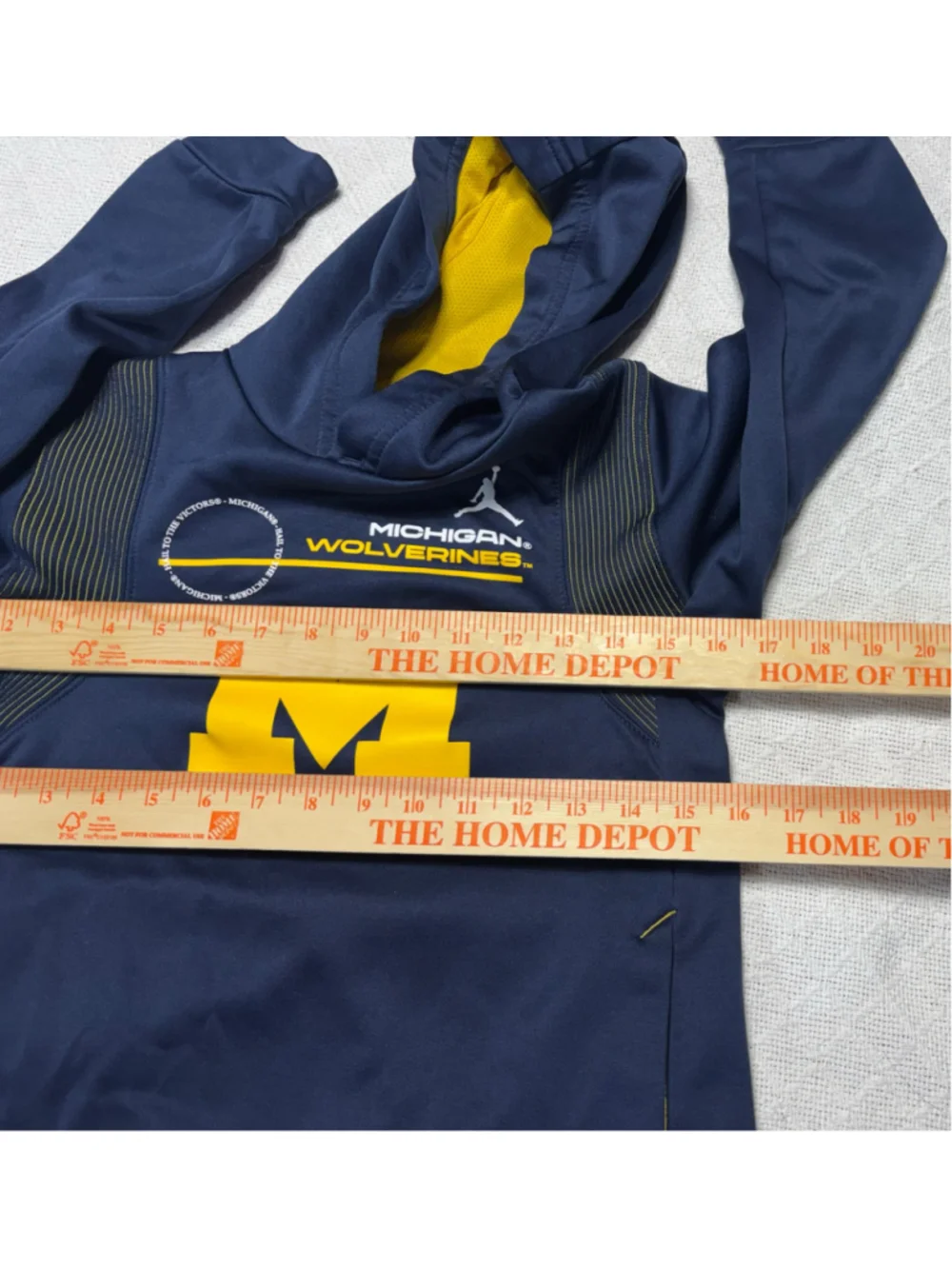 Nike Jordan Michigan Wolverines Youth Bundle Football T-Shirt M & Hoodie SZ? GUC